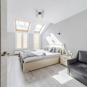 Inshiapartment On Kulisha Str 2 Апартаменты